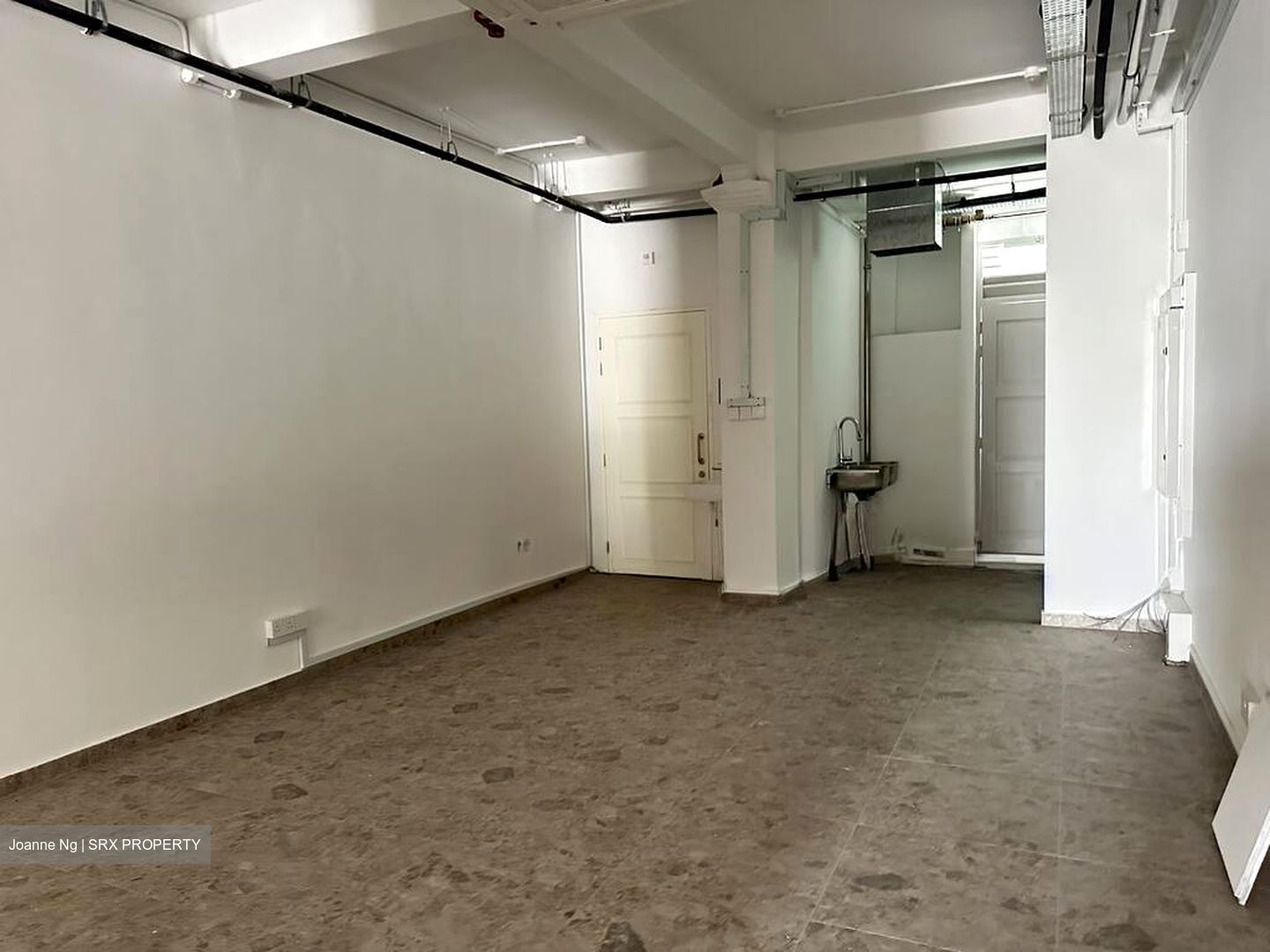 Rowell Road (D8), Retail #570487241